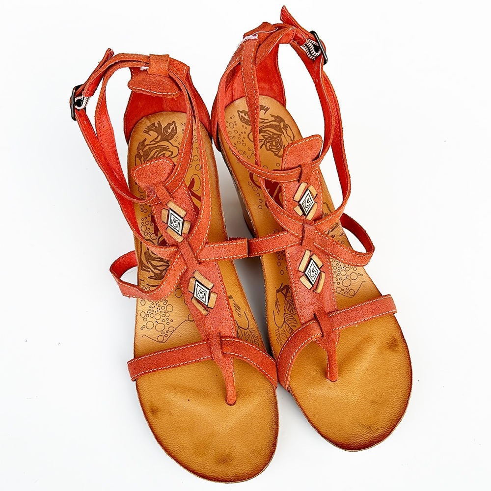 OTBT Lubbock Suede Strappy Heels Sandals Jewel Leather Open Toe Orange 9